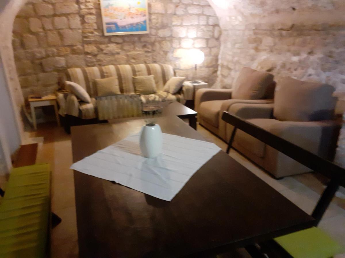 Apartments Sekoko Sibenik Bagian luar foto